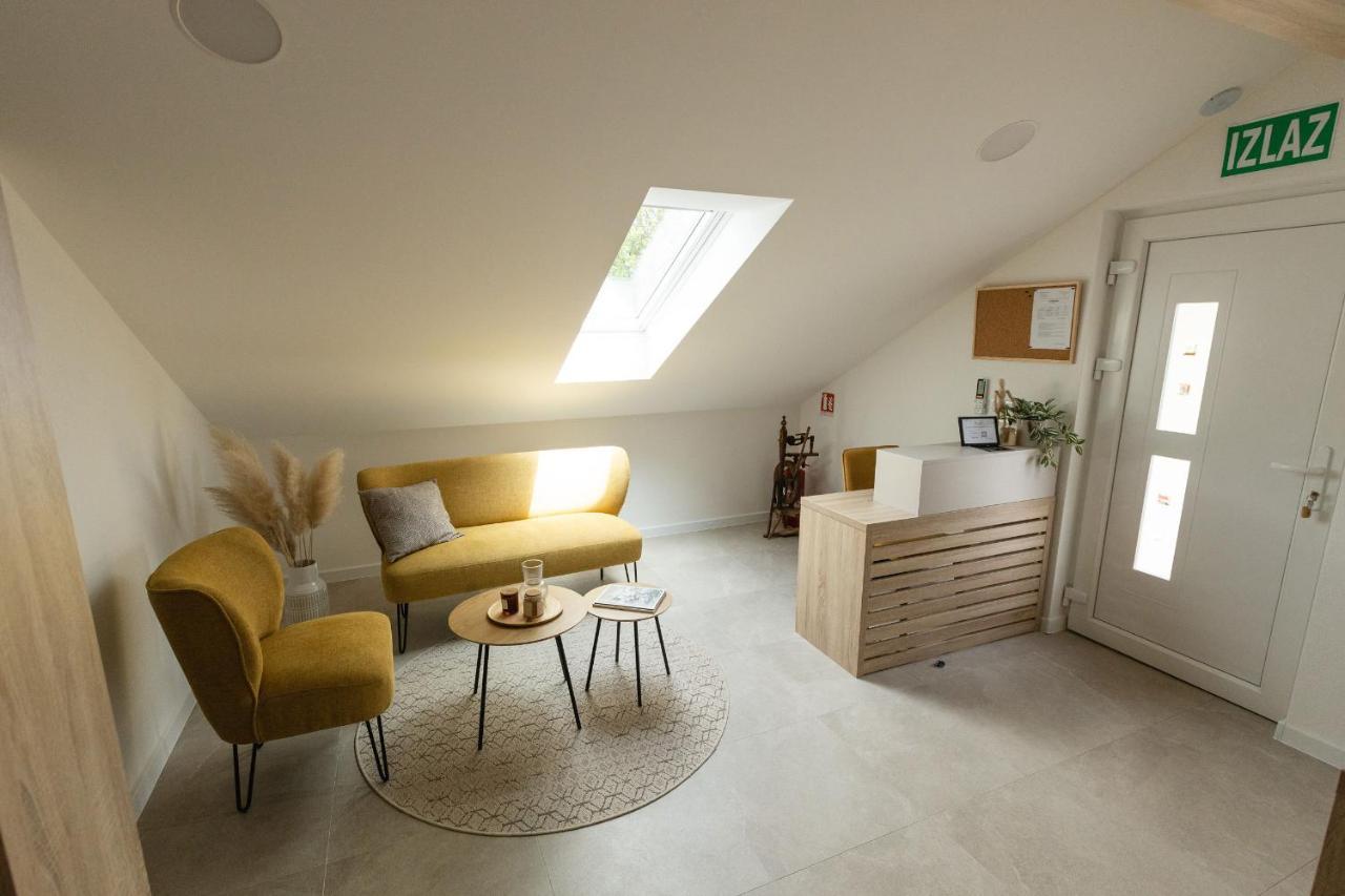 Rooms & Apartment Perak Kutjevo Exterior photo